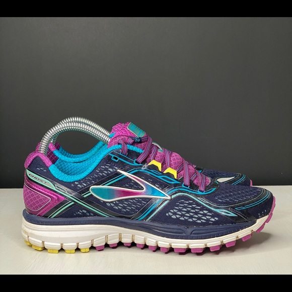 brooks ghost 8 pink
